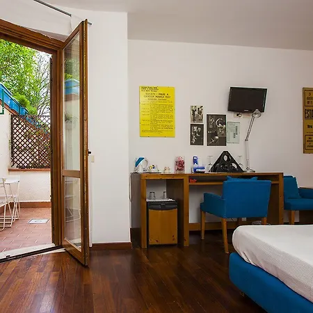 Pocho Otel