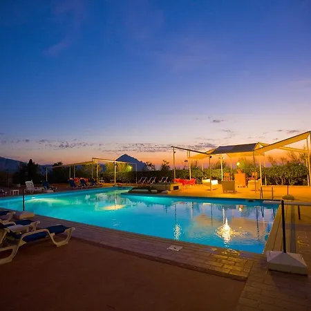 Pocho Hotel