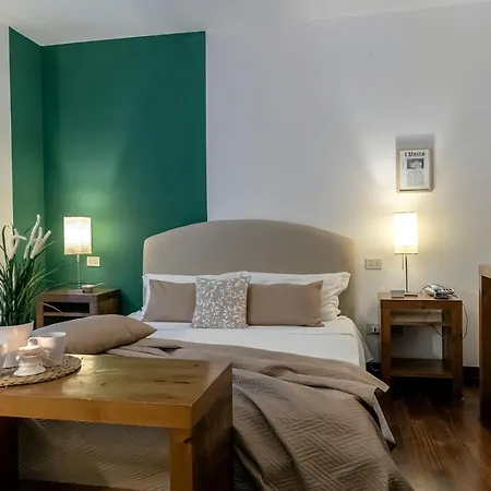 Pocho Hotel
